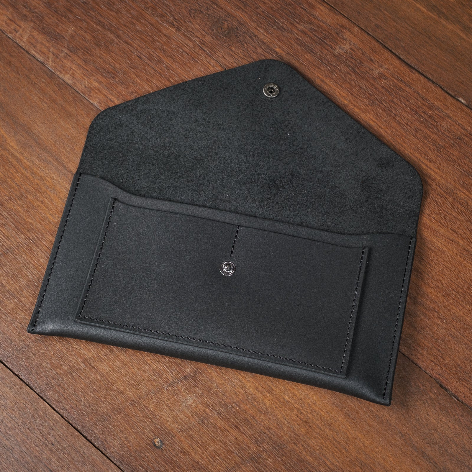 Envelope Clutch - Black