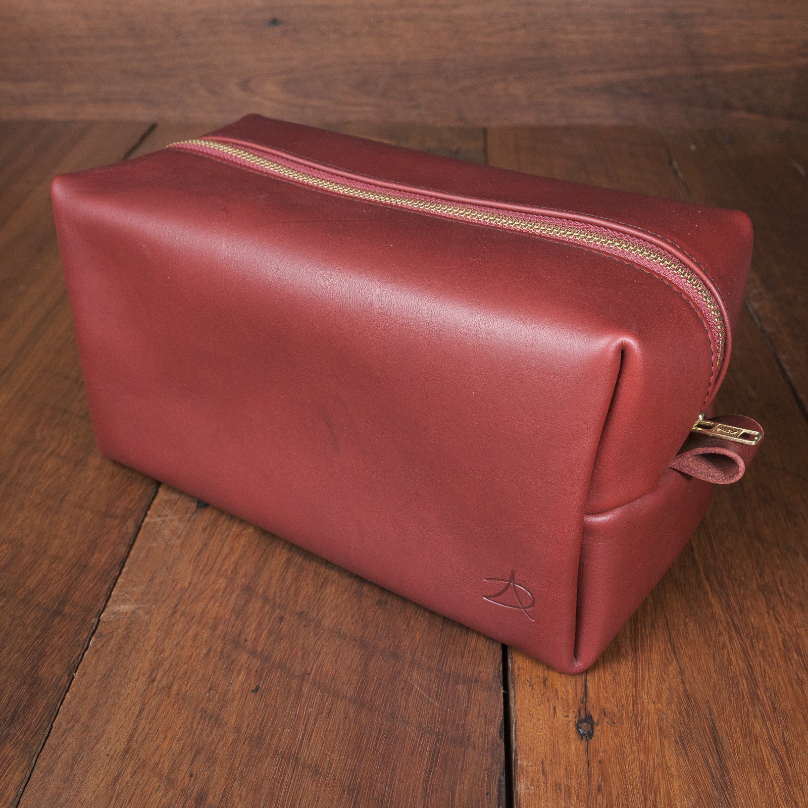 Leather Toiletries Bag - Cherry
