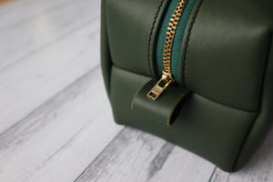Leather Toiletries Bag - Forest Green